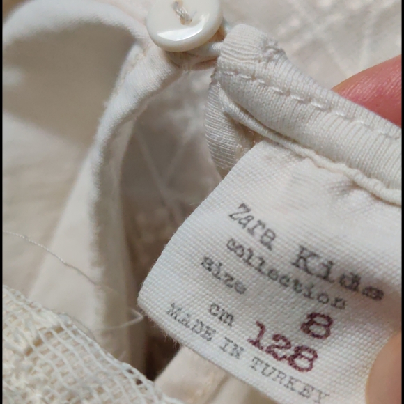 X) 💖* 2/$15 or 4/$25 or $10,Zara kids lace and ruffle top, sz 8 girls - Picture 2 of 6